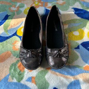 American Eagle Outfitters "Black Shine Audrey" Flats SIZE 10